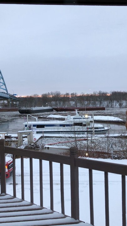 Runaway Barges