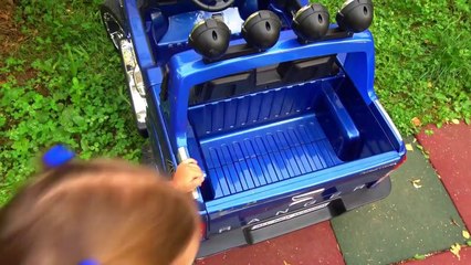 Baby Colors Song for Kids Learn colors with Jo