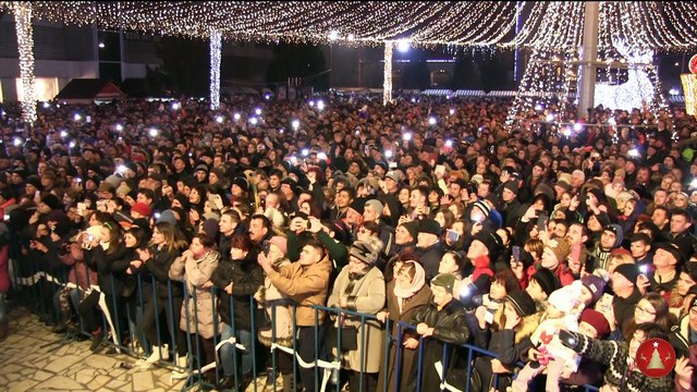 ANDRA - Niciodata sa nu spui niciodata @ Revelion 2018 | Piata Dacia | 1.01.2018