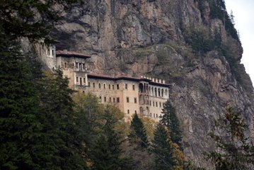 ABD Askerleri Sümela Manastırı'nı Soymuş