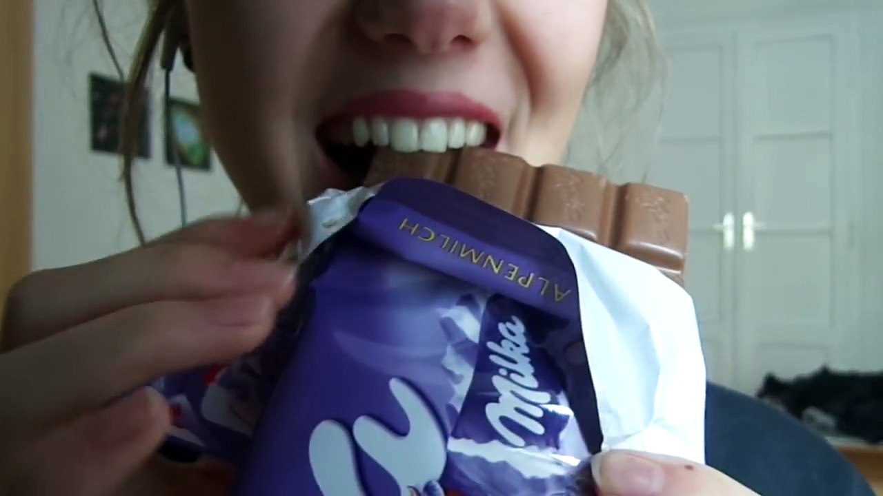 ASMR: CHOCOLATE EATING (Milka & Milka Toffee/Hazelnut)