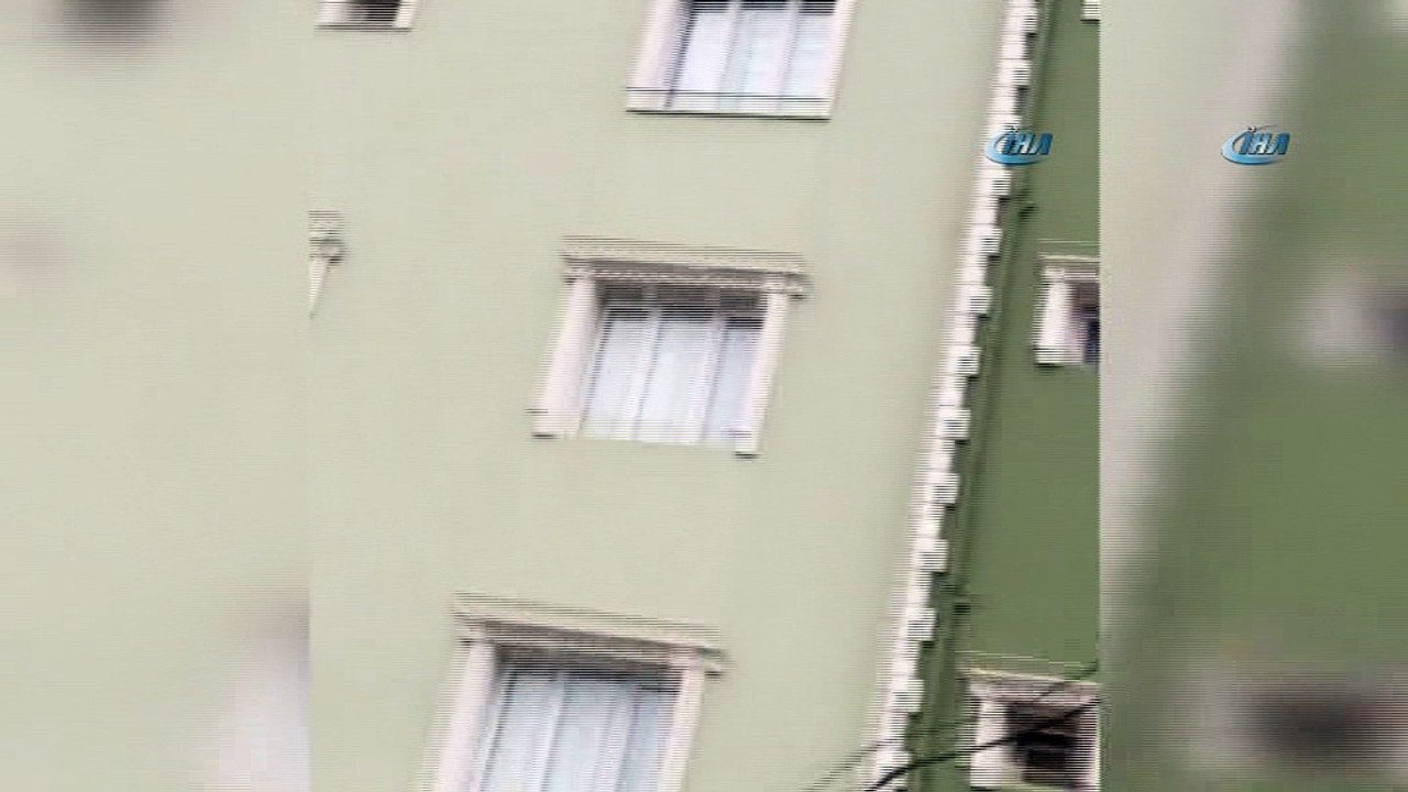 Polise yakalanan şahıs, hırsızlık amacıyla girmek istediği binada intihara teşebbüs etti