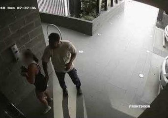 Gold Coast Woman Groped by Man While Entering Apartment Building