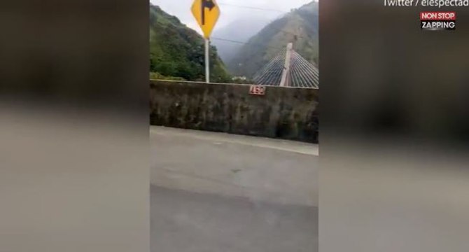 Colombie : Un pont en construction s'effondre, 10 ouvriers tués (vidéo)