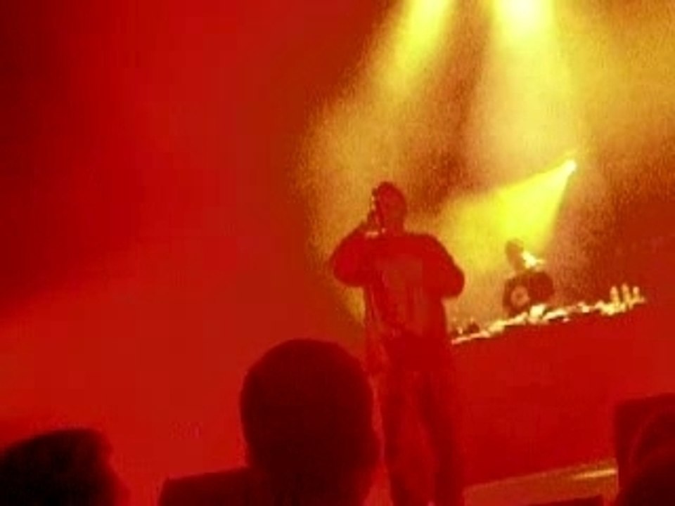 Keny Arkana - Interlude & feat. Monsieur R (23.11.07).