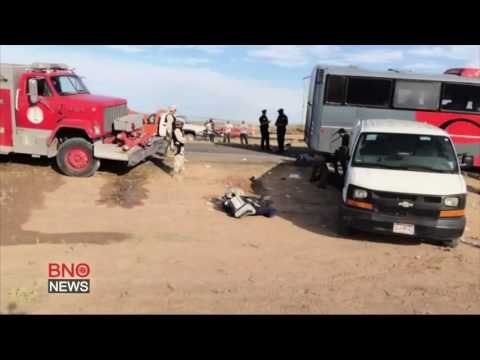 At least 10 killed, 27 injured in Mexican bus crash