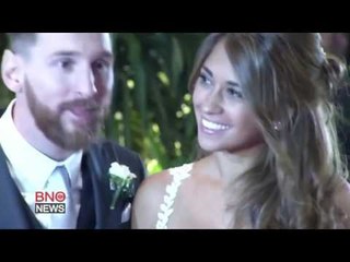RAW: Lionel Messi Shares Kiss With Wife Antonela Roccuzzo After Home Town Wedding in Argentina