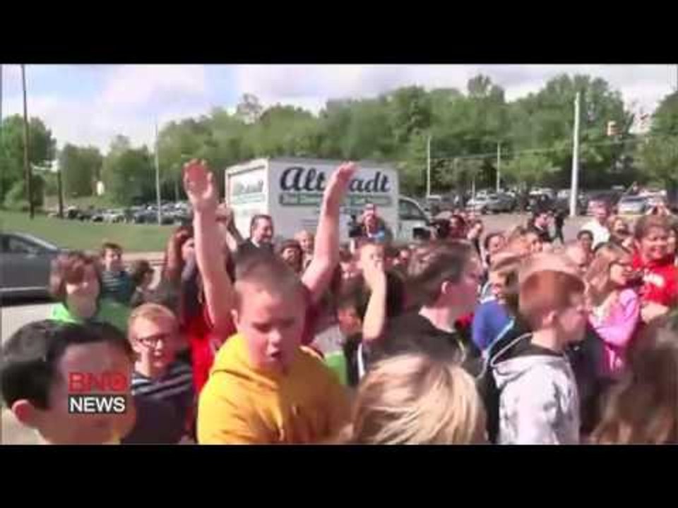 U.S. Senator Ted Cruz suspends presidential campaign