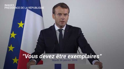 Macron aux policiers à Calais: "Vous devez être exemplaires"