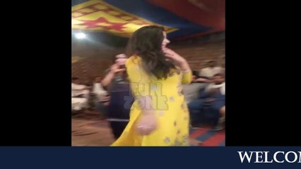 New Pakistani Wedding Mujra 2018- Hot Mujra -Wedding Mujra HD