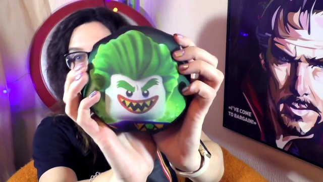 Коробка Лего Бэтмен от Кинобокс.