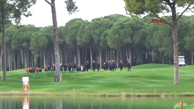 Galatasaraylı Futbolcular Golf Sahasında Yürüdü