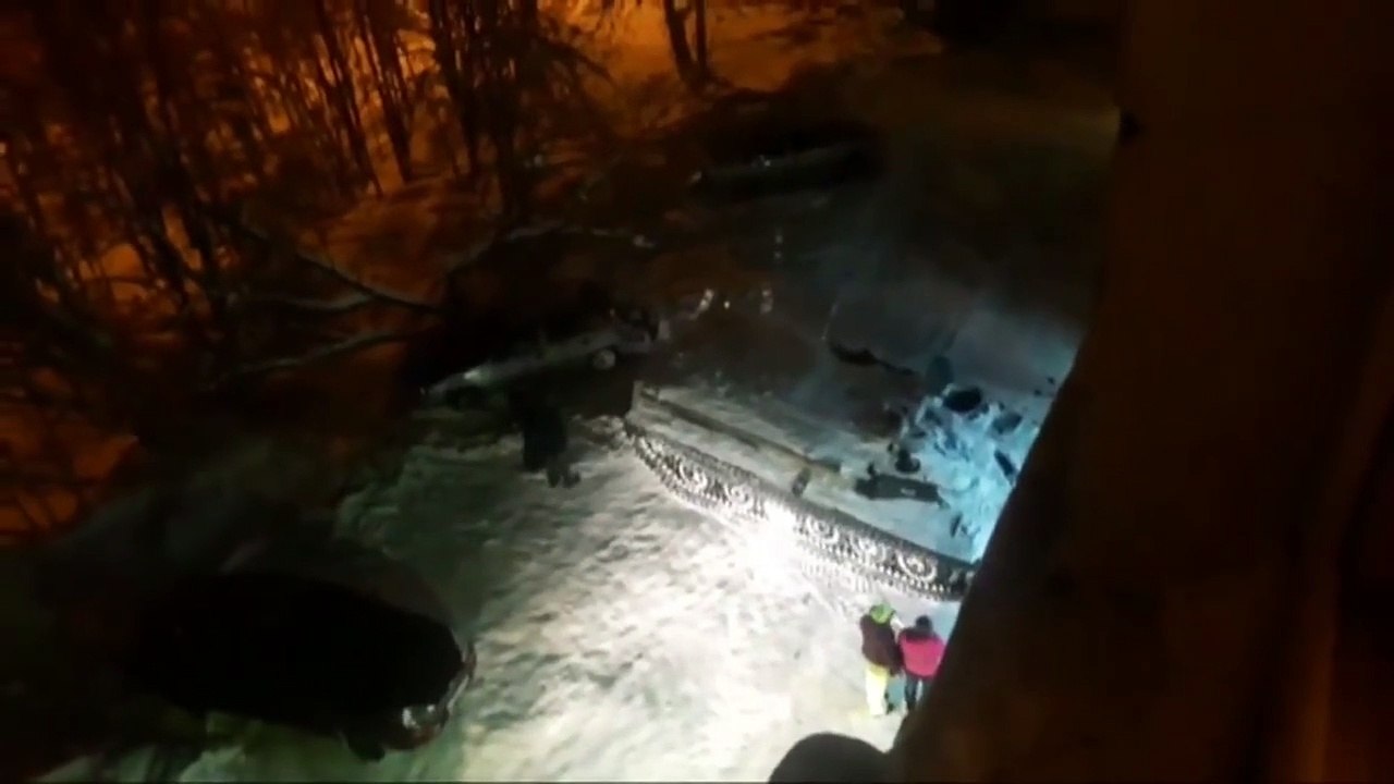 Russie : Un homme braque un magasin de vin à l'aide d'un blindé de l'armé !