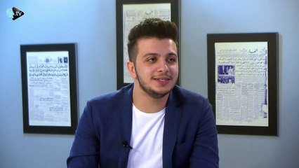 معن برغوث يغني "هلا بالخميس" في استوديو "النهار"