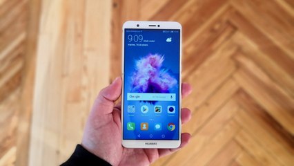 Huawei P smart, toma de contacto