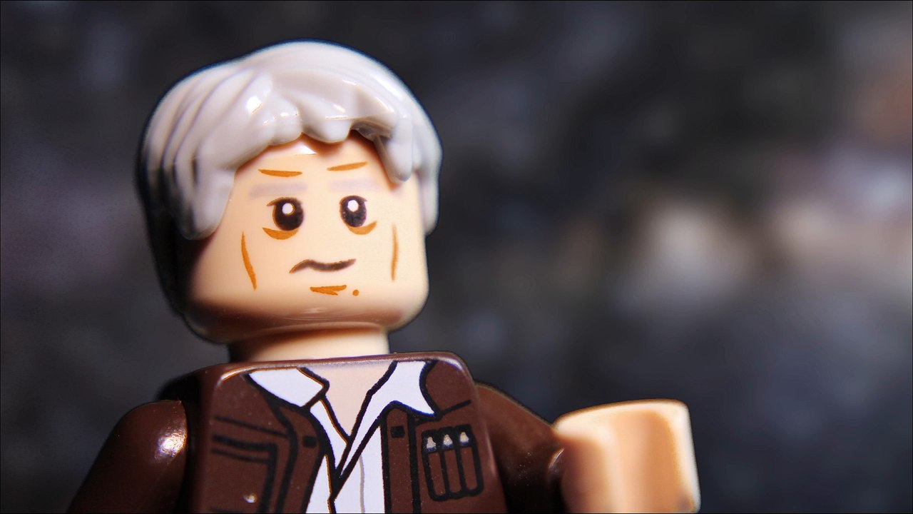 Han Solo Faces Kylo Ren | LEGO Star Wars The Force Awakens | LEGO Stop Motion Animation
