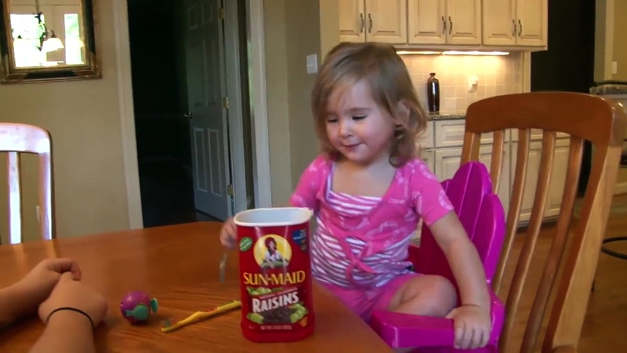 Girls Swim in The Swimming Pool - Pick a Challenge - Baby Having Fun - Back To School
