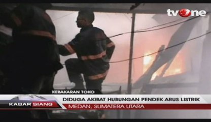 Lima Toko Elektronik Terbakar, 20 Unit Damkar Dikerahkan