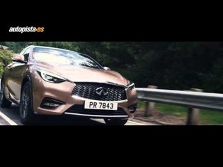 Infiniti Q30, con el Mercedes GLA en el punto de mira