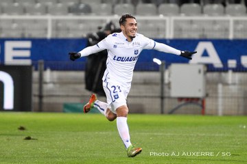 Résumé de AJ Auxerre - Niort (5-0)