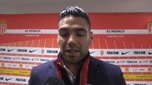21e j. - Falcao : 