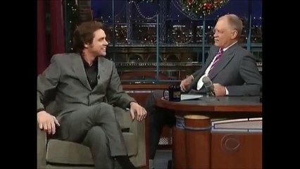 جيم كارى يقوم بتقليد اليك بلدوين