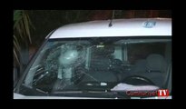 Parke taşıyla 3 aracın camını kırdı
