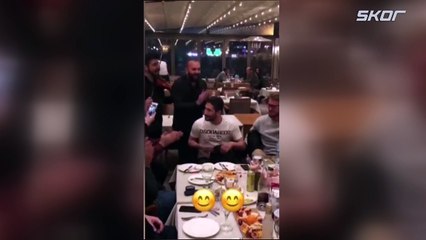 Sabri Sarıoğlu'ndan darbuka şov