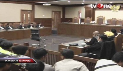 Mahasiswi Hukum Diminta Dosen Tonton Sidang Jessica