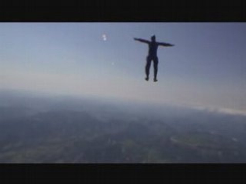 saut de para avec cigarette
