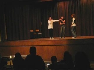 Café-Théâtre d'improvisation à  l'Amicale Laïque