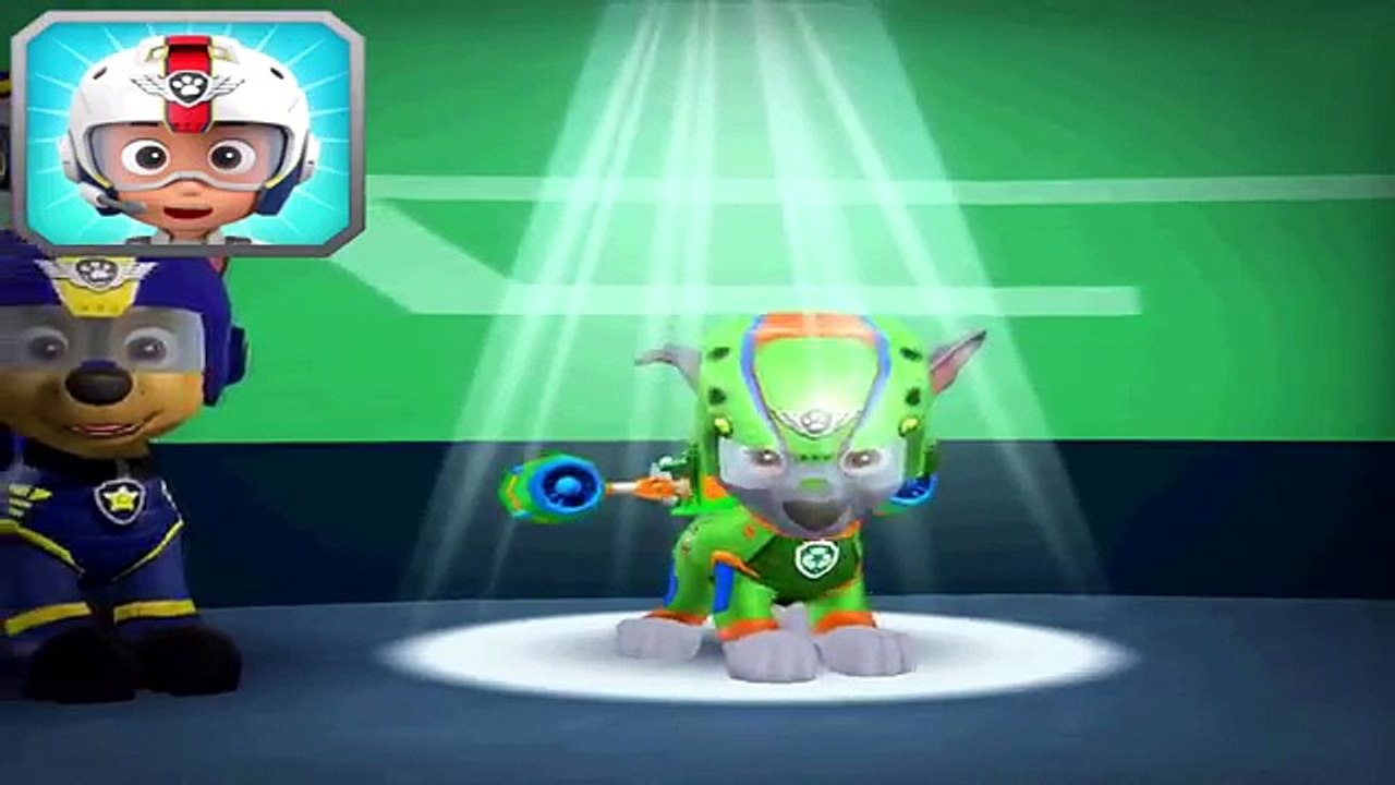 PAW Patrol Pups Take Flight - Skye & Zuma in Snowy Mountain