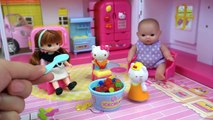Hello Kitty surprise eggs house and car with baby doll bear toys play