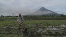 Descartan que el volcán filipino Mayon emule la trágica erupción del Pinatubo