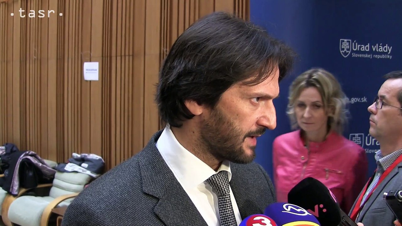 R. Kaliňák: V lokalitách, kde sa kriminalitu znižovať nedarí, treba pripraviť sériu špeciálnych opatrení