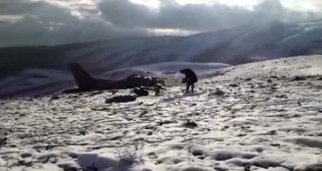 Isparta'da Düşen Askeri Uçağın Enkazından İlk Görüntüler
