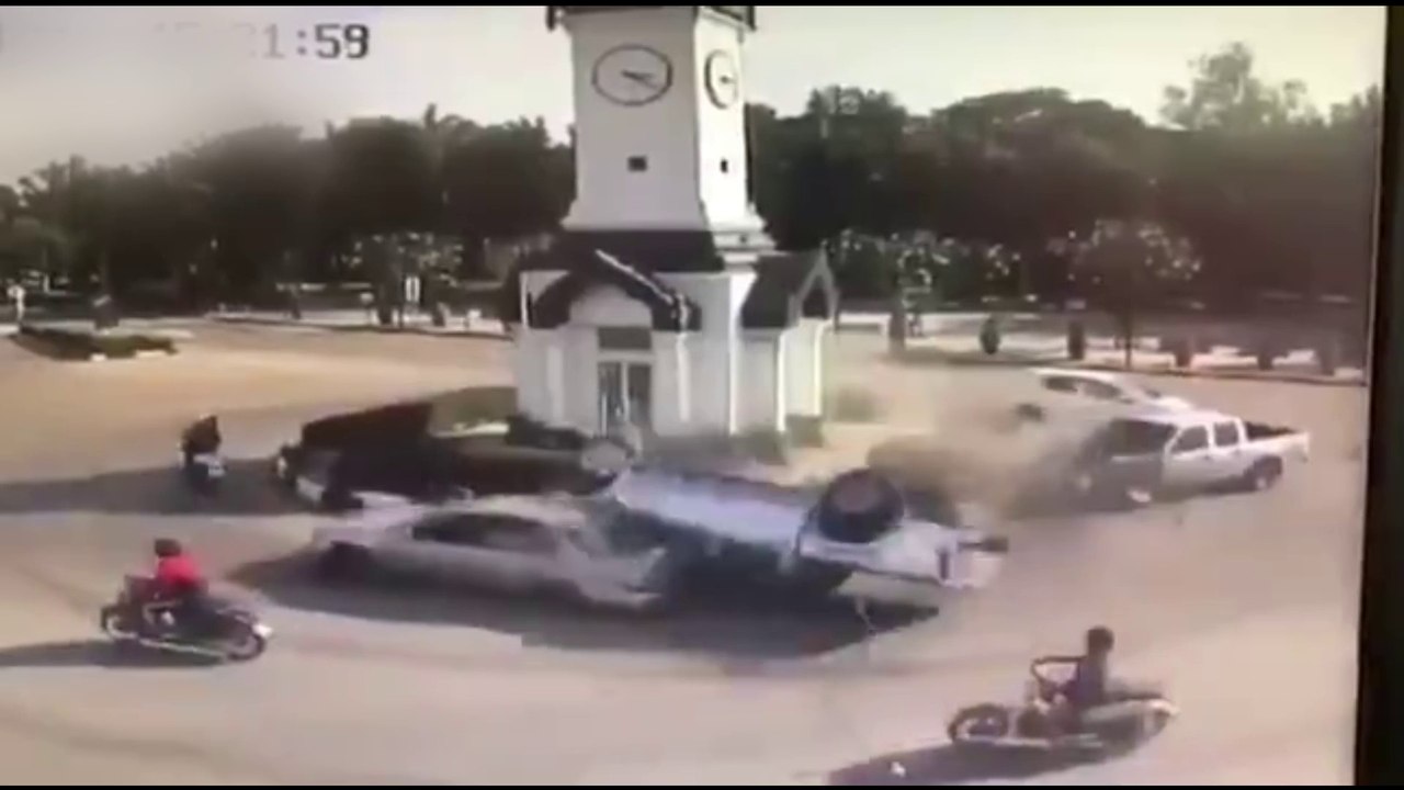 Car Crash Compilation 142