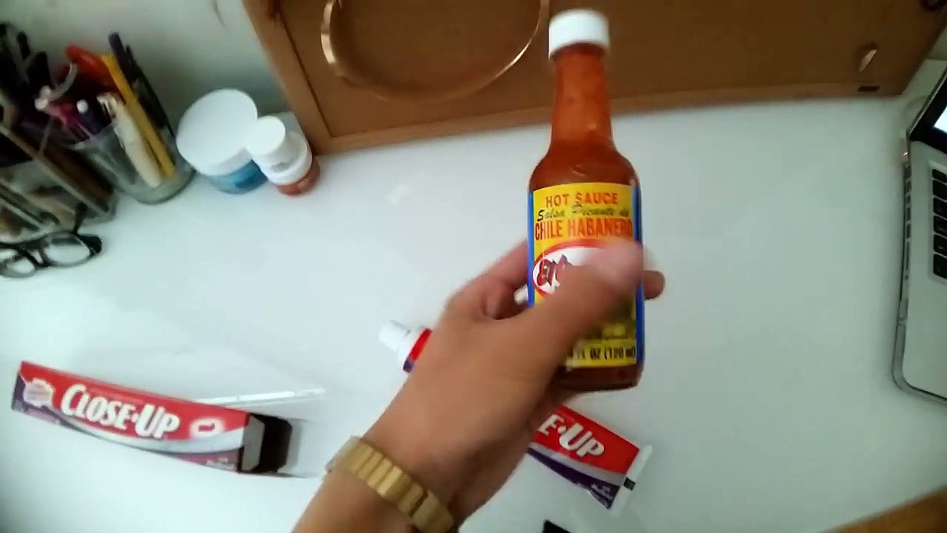 Hot Sauce Toothpaste Prank Prank 2 Video Dailymotion