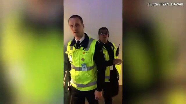 Passageiro detido por tentar embarcar no avião com 8 calças e 10 camisas