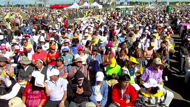 El papa dedica misa a las víctimas de la dictadura chilena