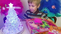 Детские игры и видео для детей про игрушки Тролли: Розочка и Цветан ходят по магазинам Тролли 2016