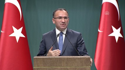 Bozdağ: 'KİT'lere  Hazine tarafından kadro verildikçe çalışan işçiler, peyderpey kadroya geçirilecektir' - ANKARA