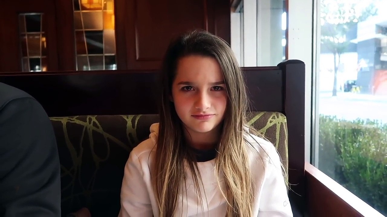 So Bored On A Plane ✈ (WK 367.4) | Bratayley