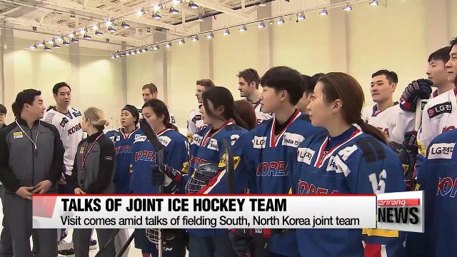 President Moon visits Olympic squad Great chance for improving inter-Korean ties