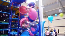 Indoor Playground Fun Play Place for Kids play centre ball playground with balls play room