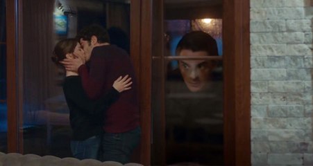 Bizim Hikaye'de Barış ve Filiz Dudak Dudağa! Cemil Kahrolacak