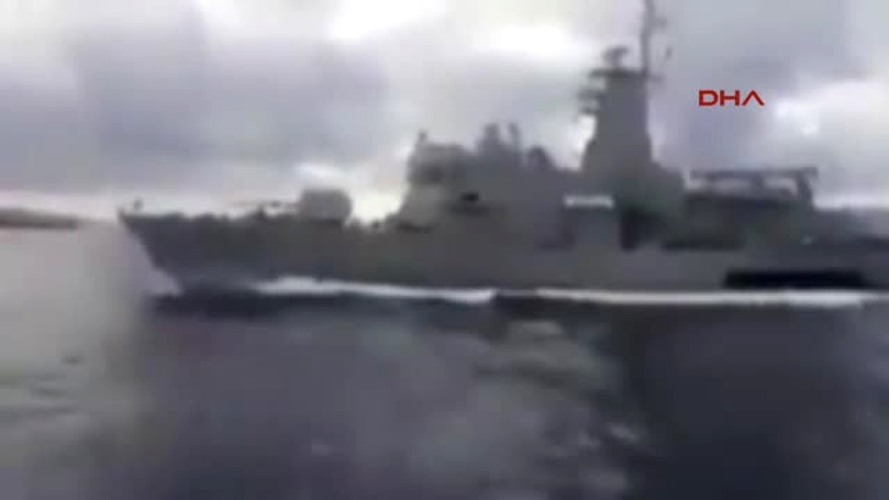 Muğla Türk ve Yunan Botları Arasındaki Hareketli Anlar Kamerada