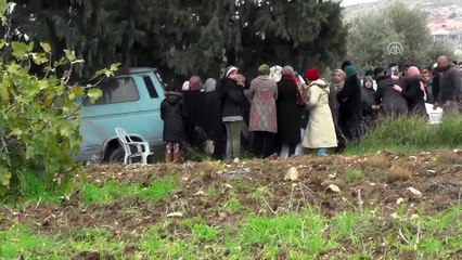 İsrail askerleri şehit ettikleri Filistinli gencin evini yıktı - CENİN