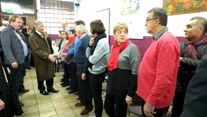 Le roi Philippe en visite dans deux associations liégeoises