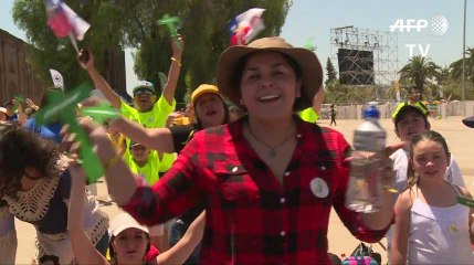 Chili: ambiance de fête avant le message du pape à la jeunesse